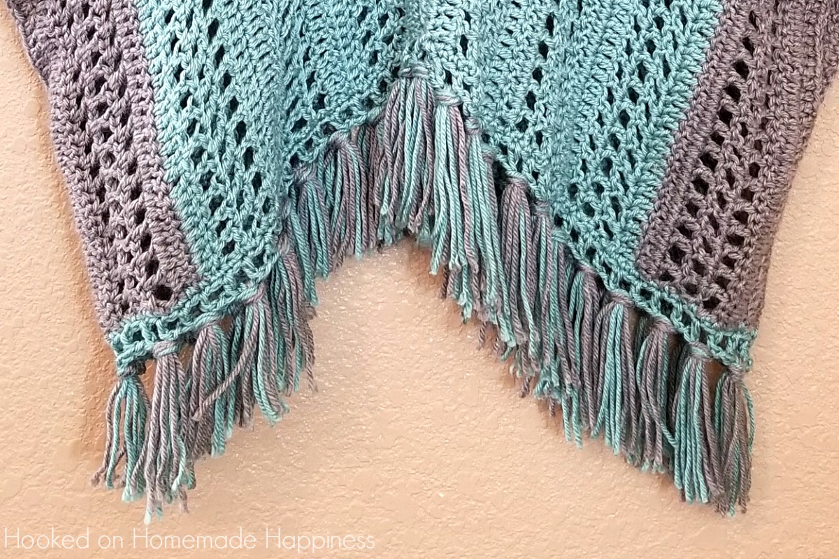 Spring Breeze Poncho Crochet Pattern 3 Hooked On Homemade Happiness