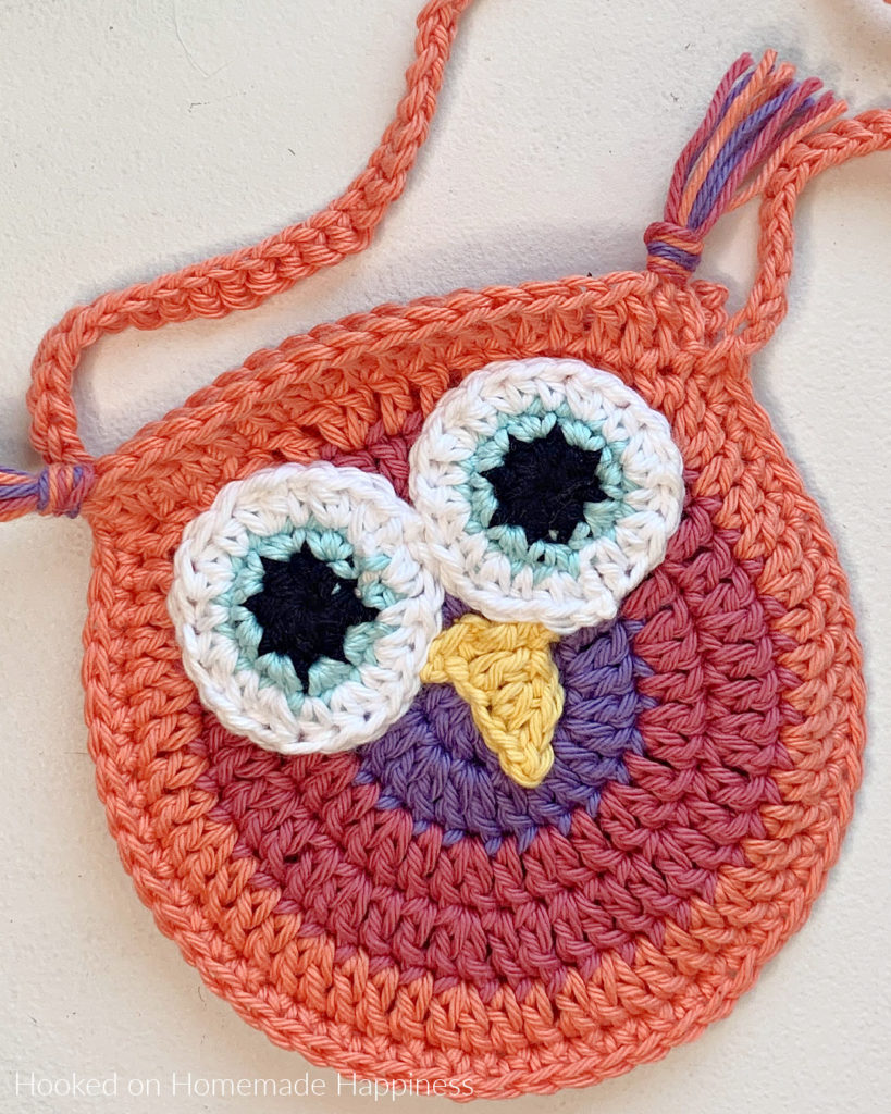 Sleepy Owl Coin Purse Crochet Pattern 