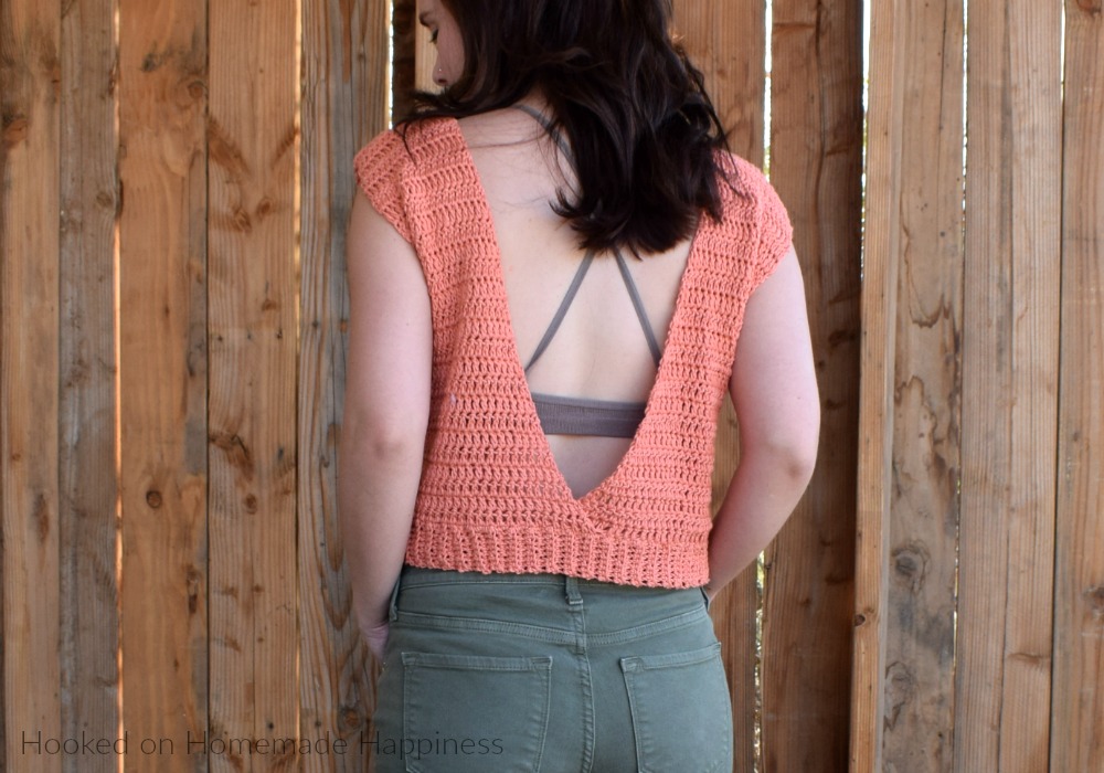 Bonita easy halter top free crochet pattern for beginner - Jenny