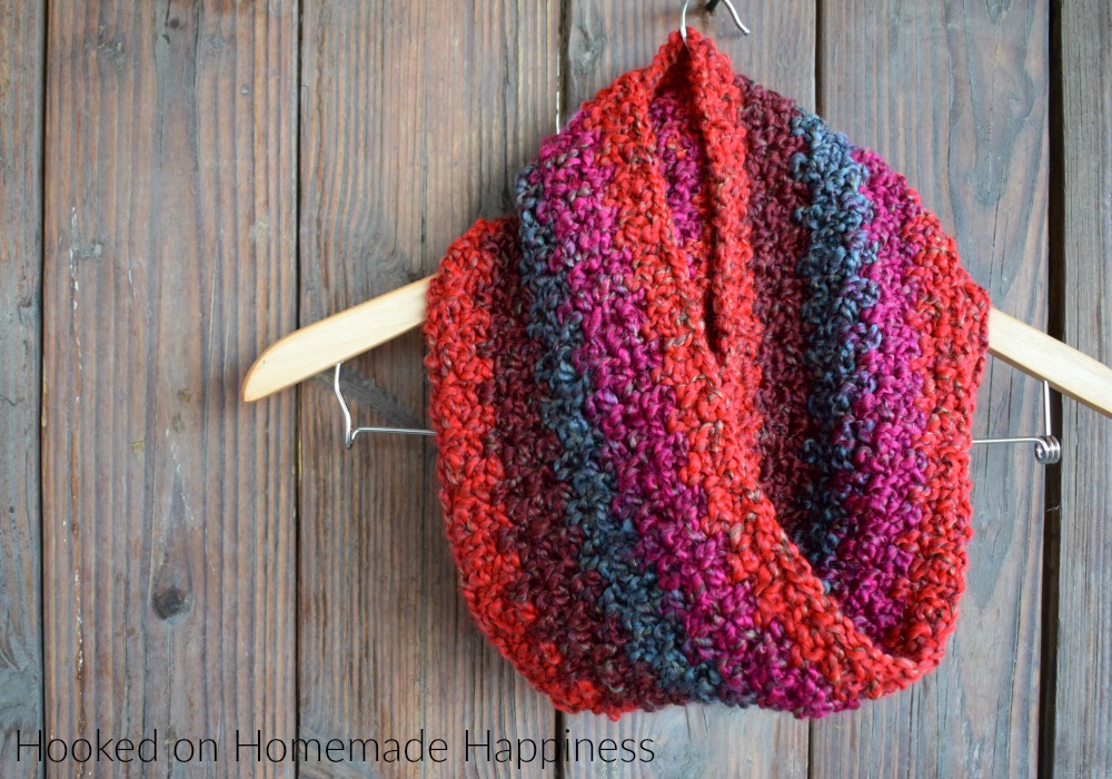 Homespun Crochet Infinity Scarf Pattern - Hooked on Homemade Happiness
