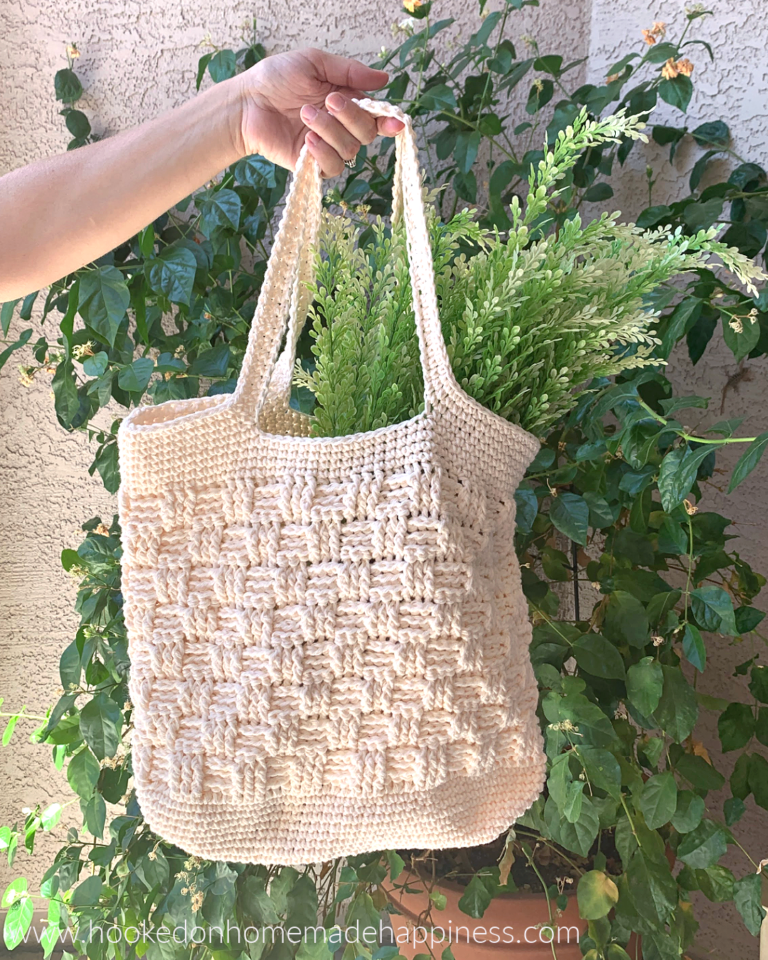 Basketweave Market Bag Crochet Pattern - Hooked on Homemade Happiness