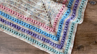 Piece of Cake Triangle Scarf - Hooked on Homemade Happiness