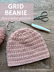 The Grid Beanie Crochet Pattern uses basic crochet stitches to create a subtle waffle or grid-like texture.