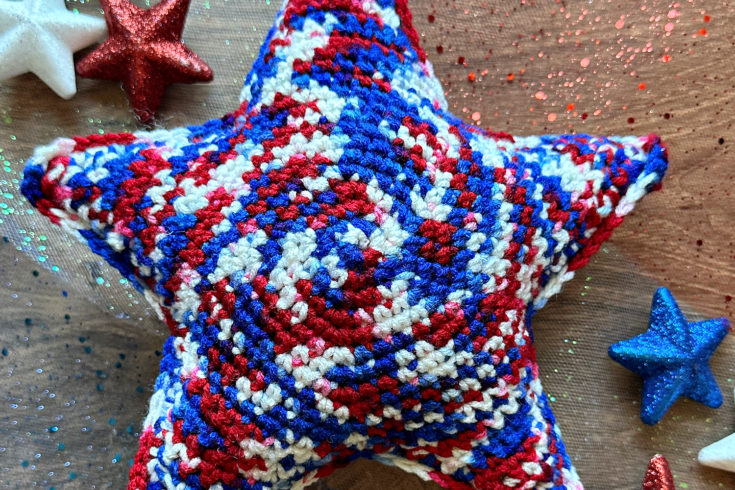 This Star Plushie Crochet Pattern is much easier than it looks! It's perfect for a beginning amigurumi maker. With just two identical pieces sewn together, it can be made in no time.