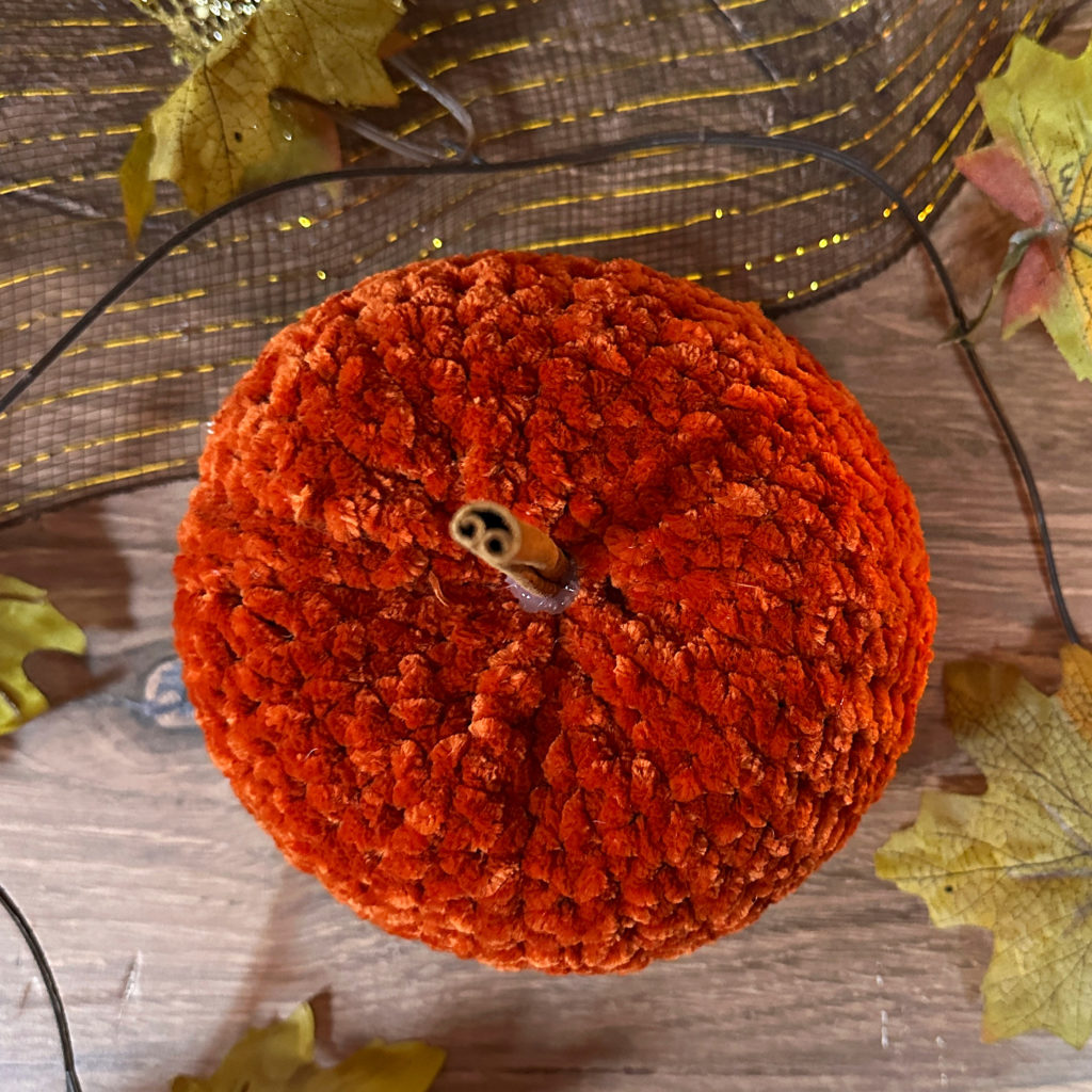 Easy Velvet Pumpkin Crochet Pattern