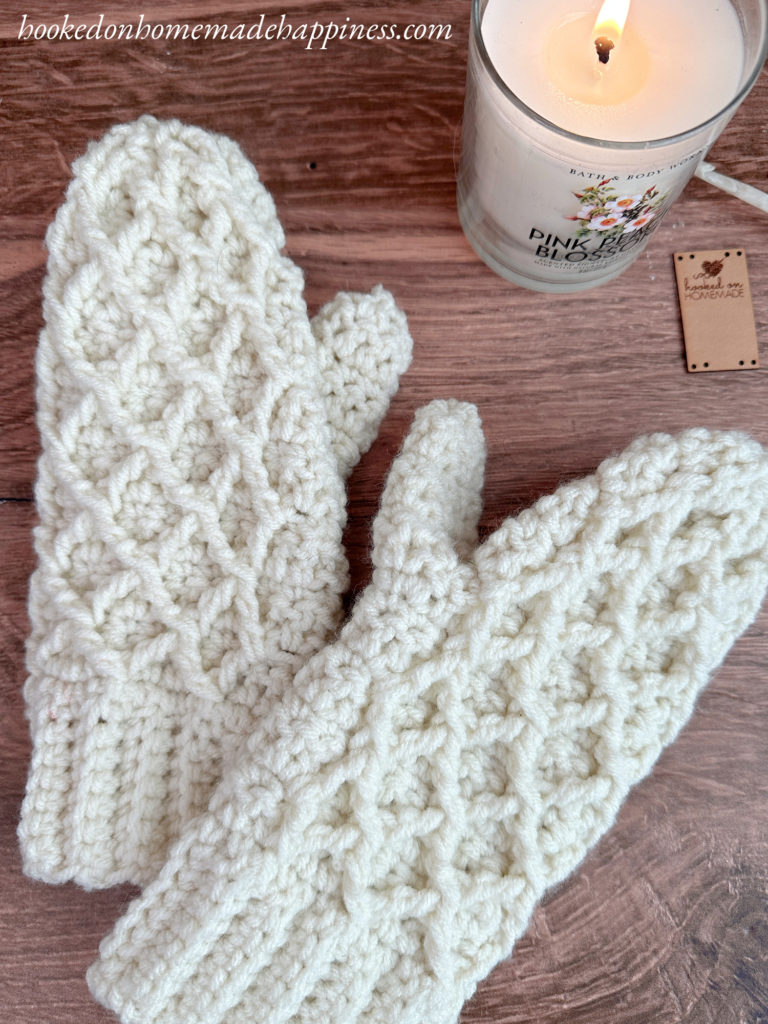 Diamond Mittens Crochet Pattern